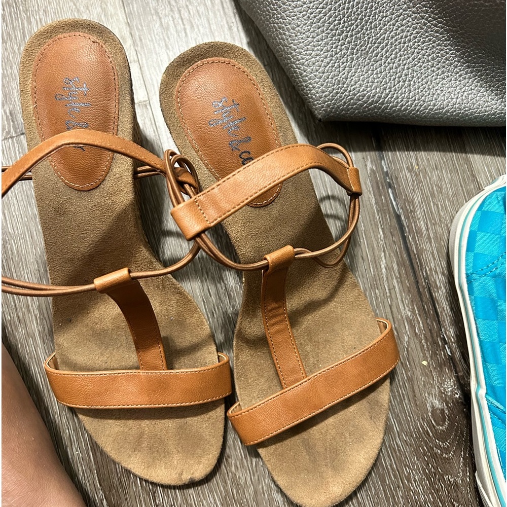 Size 8 wedge sandal